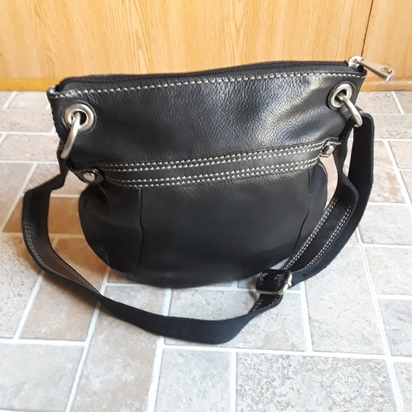 Fossil Crossbody Bag. - Picture 4 of 10